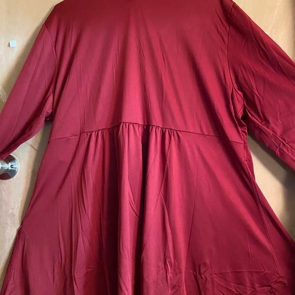 Maroon Shirt w/one side cold shldr cut out cute, nice to add to your collection. - Picture 6 of 7